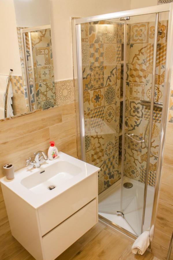 Stella Guest House Santa Teresa Gallura Ngoại thất bức ảnh
