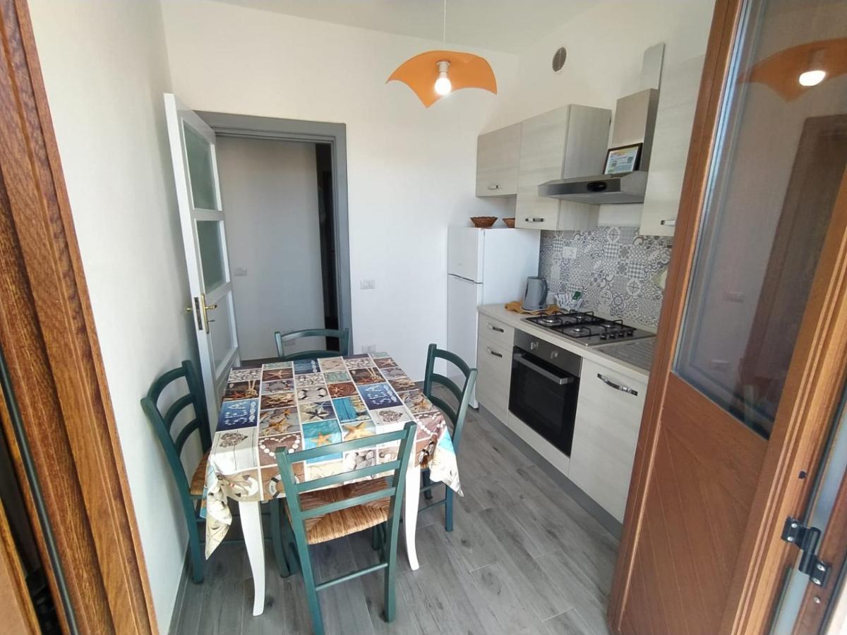 Stella Guest House Santa Teresa Gallura Ngoại thất bức ảnh